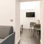 Carlo Felice Guest house 3*