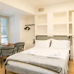 Carlo Felice Konukevi 3*