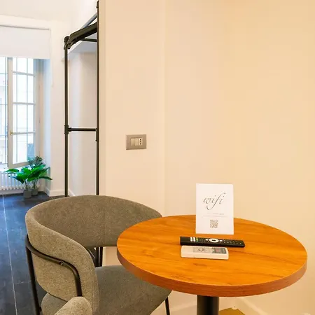 Carlo Felice 3* Turín