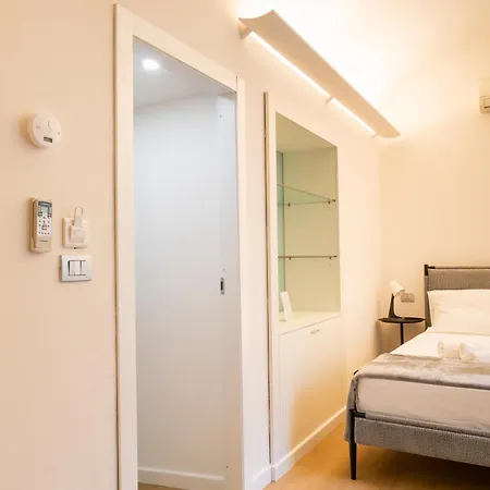 Casa de hóspedes Carlo Felice 3*