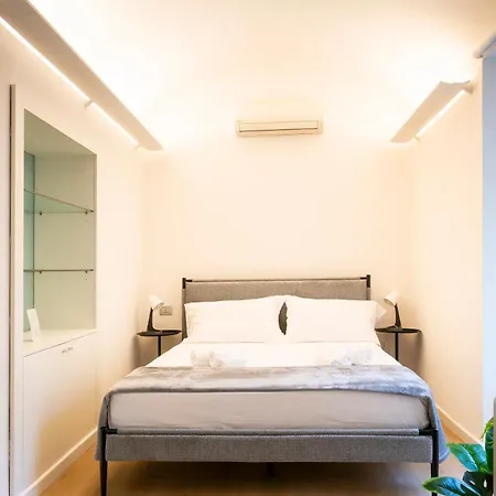 Carlo Felice Penzion Turín