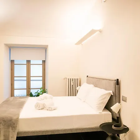 Carlo Felice 3* Turin