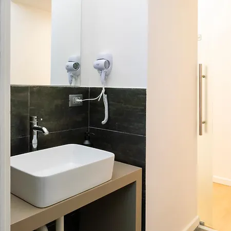 Vendégház Carlo Felice 3*